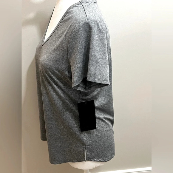 90 Degree Short Sleeve V Neck Performance Top Womens Medium Gray Stretch NWT - Picture 3 of 11